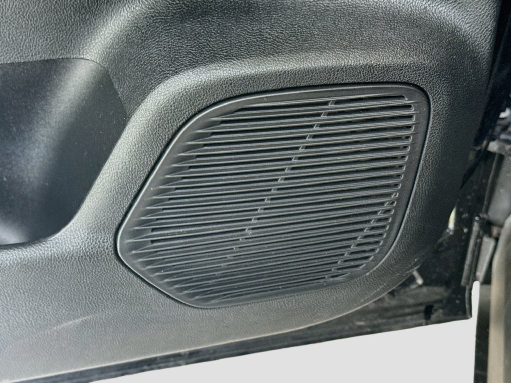 Used 2022 Lincoln Corsair FWD image 20