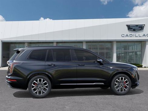 New 2025 Cadillac XT6 Sport image 6