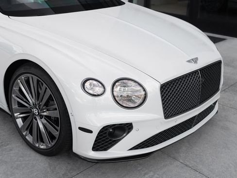 Used 2024 Bentley Continental GT Speed image 11