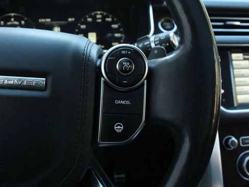 Used 2015 Land Rover Range Rover Supercharged AWD/4WD image 37