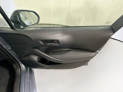 Used 2024 Toyota Corolla LE image 31