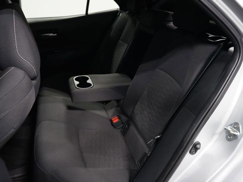 Certified 2025 Toyota Corolla SE image 30