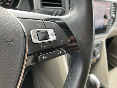 Used 2018 Volkswagen Atlas SE image 21