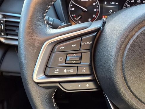 Certified 2025 Subaru Outback Limited image 14