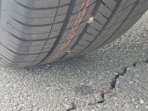 Certified 2022 Ford Edge SEL image 32