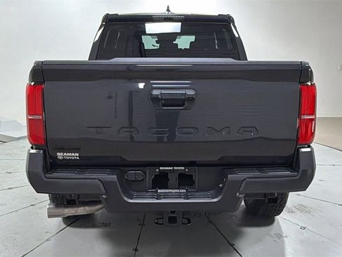 New 2026 Toyota Tacoma TRD Off-Road image 4