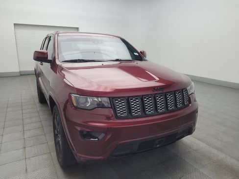 Used 2022 Jeep Grand Cherokee Laredo X AWD/4WD image 13