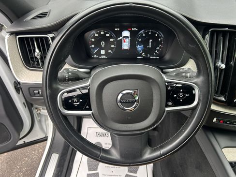 Used 2019 Volvo XC60 T6 Inscription w/ Protection Package image 15