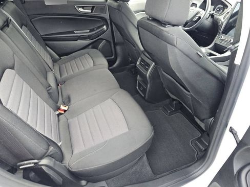 Used 2022 Ford Edge SE AWD/4WD image 5