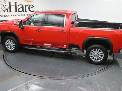 Used 2023 GMC Sierra 2500 SLT w/ SLT Premium Package image 40