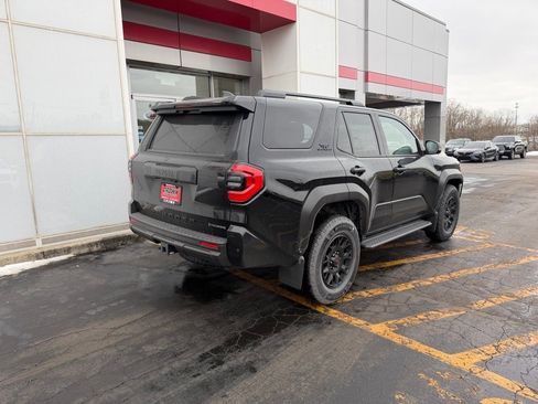 New 2025 Toyota 4Runner TRD Off-Road image 3