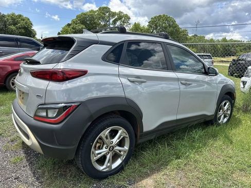 Used 2023 Hyundai Kona SEL AWD/4WD image 14