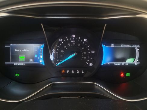 Used 2018 Ford Fusion S FWD image 23