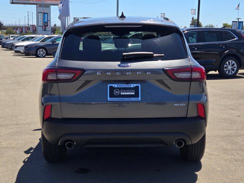 Used 2025 Ford Escape ST-Line AWD/4WD image 6