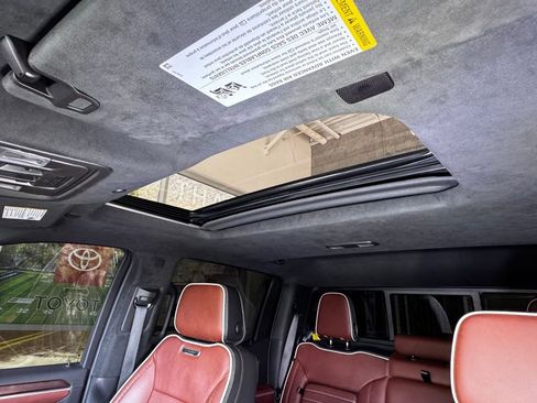 Used 2022 GMC Sierra 1500 Denali Ultimate image 40