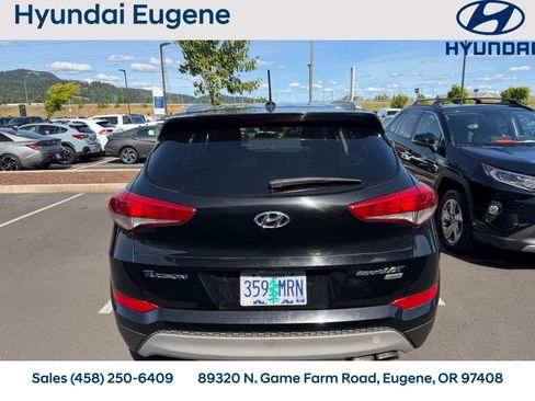 Used 2017 Hyundai Tucson Sport w/ Cargo Package AWD/4WD image 3
