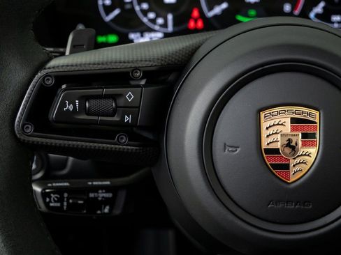 Certified 2026 Porsche 911 Targa 4 GTS image 10