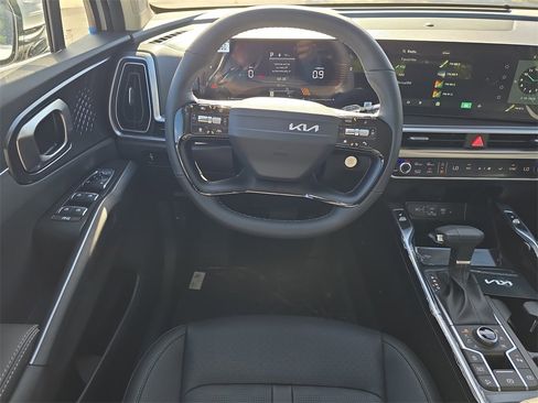 New 2026 Kia Sorento S image 13