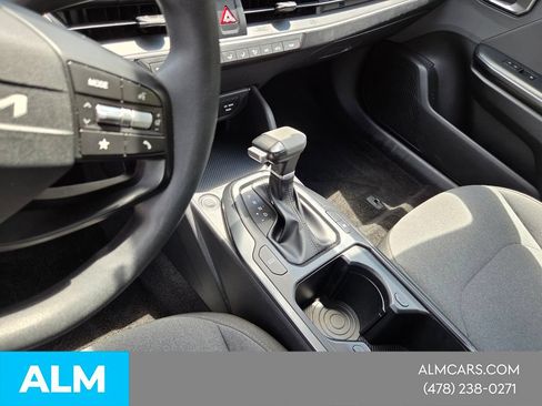 Used 2025 Kia K4 FWD image 26