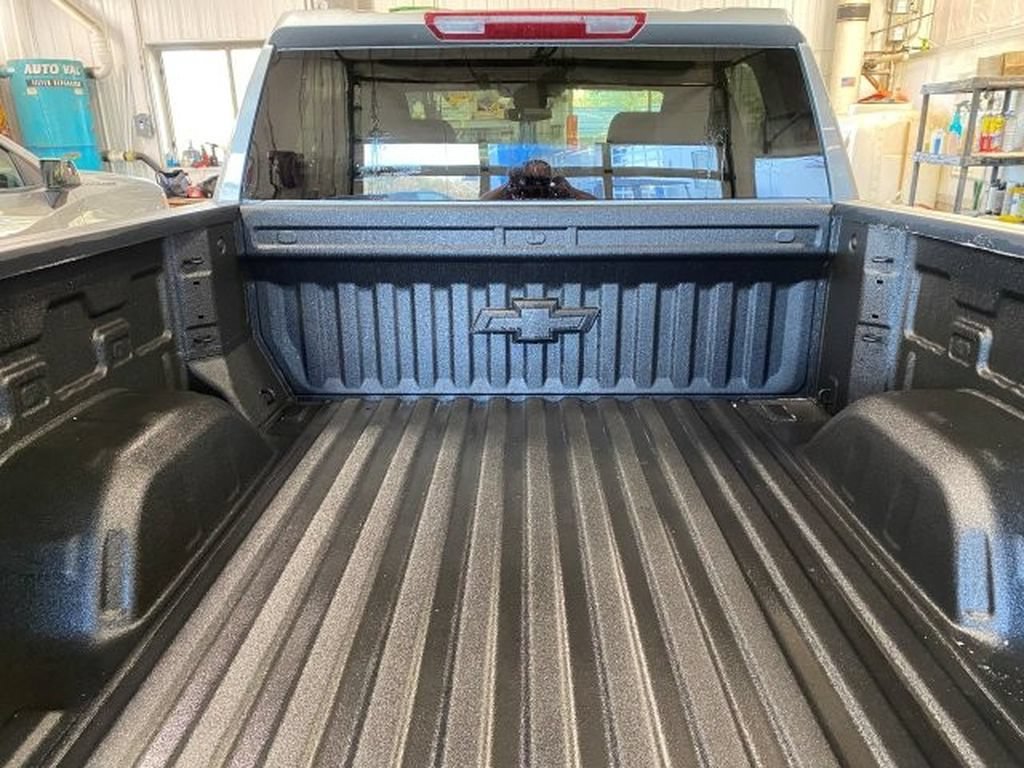 New 2026 Chevrolet Silverado 1500 RST AWD/4WD image 6