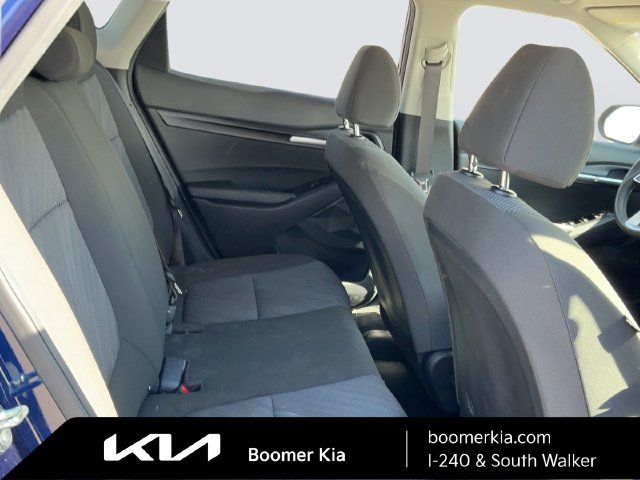Certified 2025 Kia Seltos LX AWD/4WD image 12