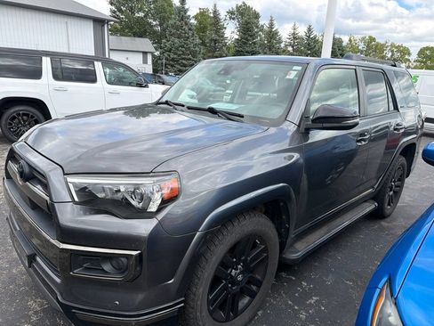 Used 2021 Toyota 4Runner Nightshade AWD/4WD image 2