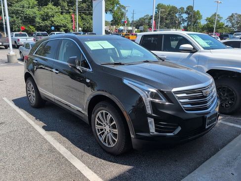 Used 2019 Cadillac XT5 Luxury FWD image 1