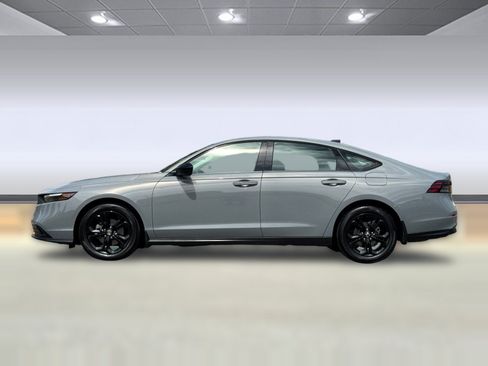 Certified 2025 Honda Accord SE image 2