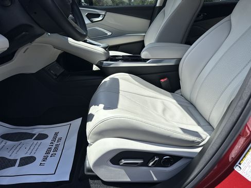 Certified 2025 Acura RDX SH-AWD w/ Technology Package image 9
