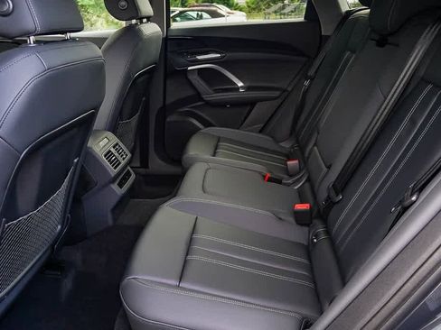 New 2025 Audi Q5 Premium image 20