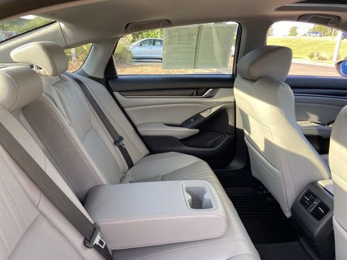 Used 2020 Honda Accord Touring image 21