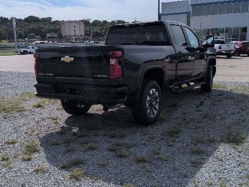 New 2026 Chevrolet Silverado 2500 Custom w/ Custom Value Package AWD/4WD image 6