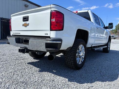 Used 2016 Chevrolet Silverado 2500 LTZ w/ Duramax Plus Package image 5