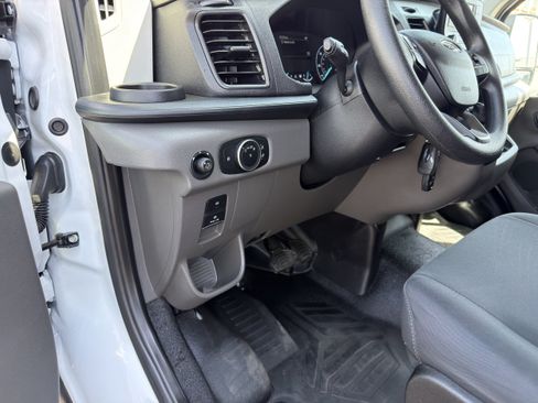 Used 2025 Ford Transit 250 Low Roof w/ Exterior Upgrade Package RWD image 24