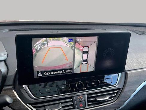 Certified 2024 Nissan Altima 2.5 SL FWD image 27