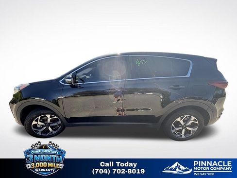 Used 2021 Kia Sportage LX w/ LX Fwd Popular Package image 8