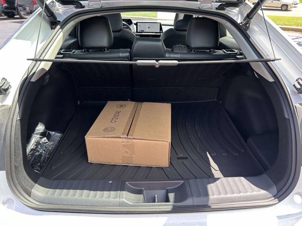New 2026 Toyota Prius Plug-In Hybrid w/ Limited Premium Package FWD image 11