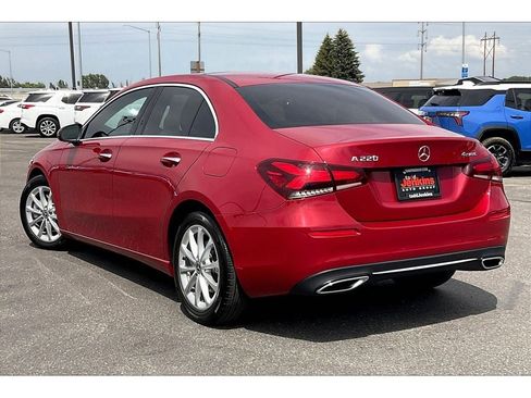 Used 2021 Mercedes-Benz A 220 4MATIC image 12