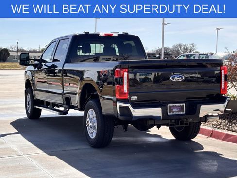 New 2026 Ford F350 XLT w/ XLT Premium Package AWD/4WD image 8