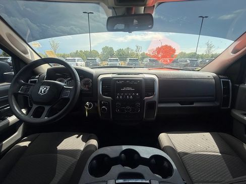 Used 2019 RAM 1500 Warlock RWD image 28