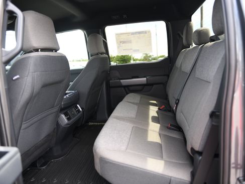 New 2026 Ford F150 XLT w/ XLT Chrome Appearance Package AWD/4WD image 11