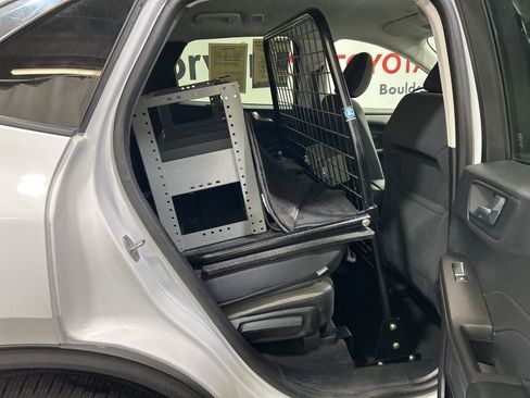 Used 2021 Ford Escape SE image 17