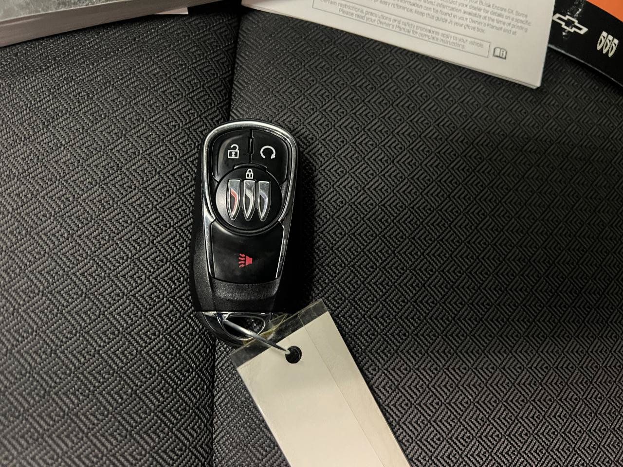 Used 2025 Buick Encore GX Preferred FWD image 55