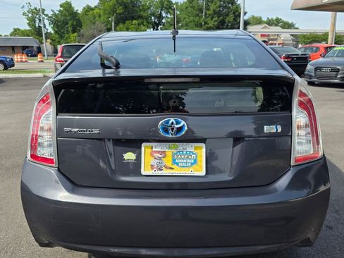 Used 2014 Toyota Prius Three FWD image 6