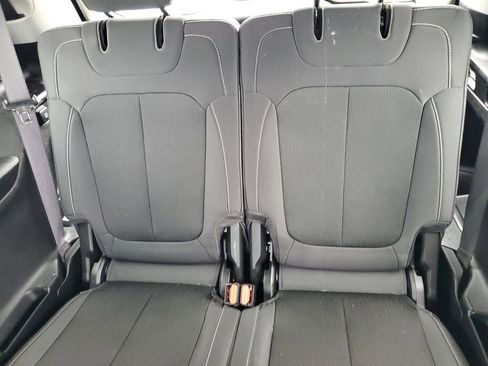 Used 2023 Jeep Grand Cherokee L Laredo image 23