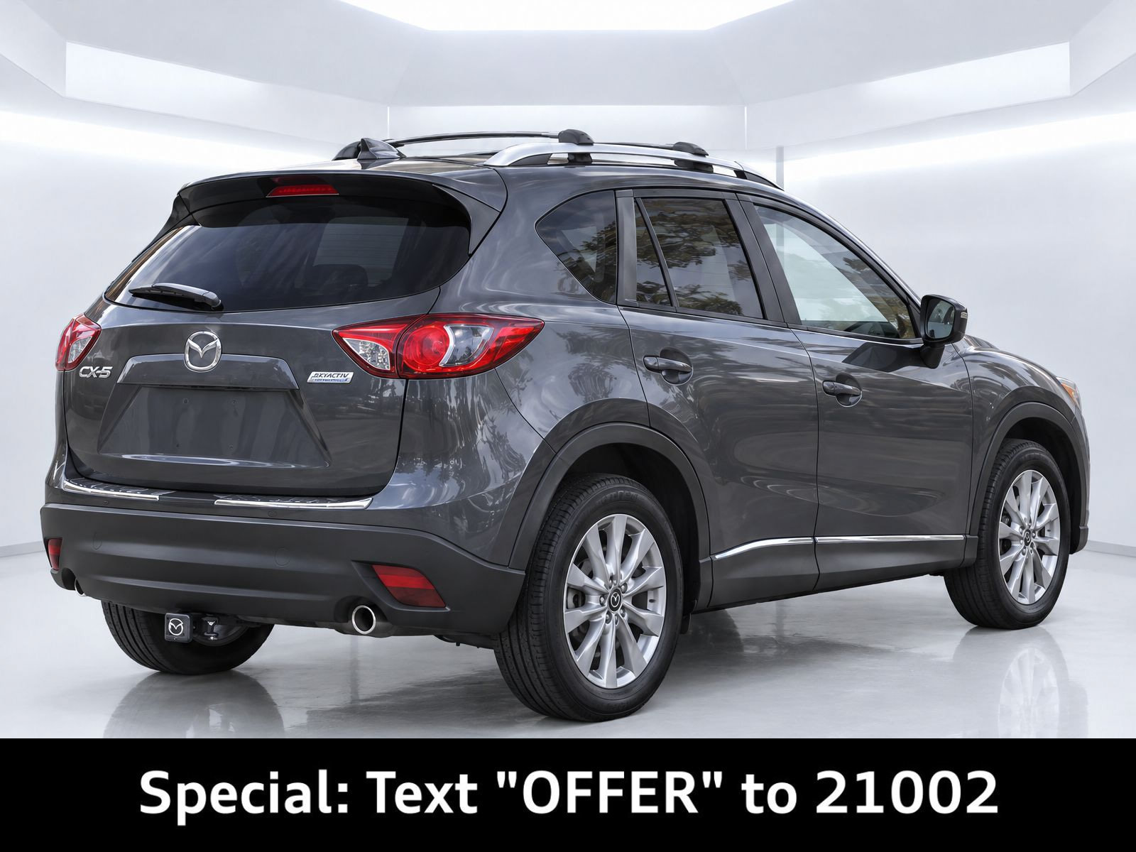 Used 2016 MAZDA CX-5 Touring w/ Bose/Moonroof Package FWD image 4