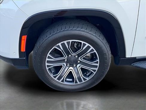 Used 2022 Jeep Wagoneer Series III w/ Convenience Group I AWD/4WD image 21