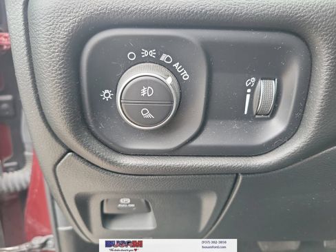 Used 2024 RAM 1500 Big Horn AWD/4WD image 15