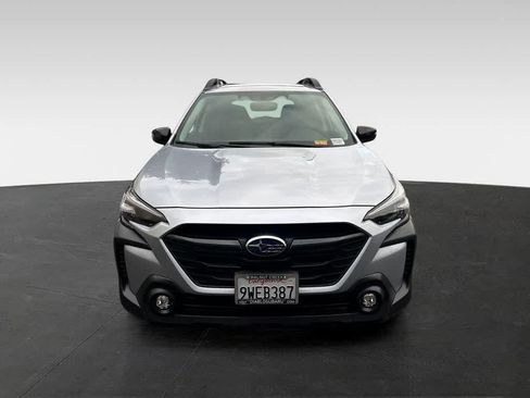 Certified 2025 Subaru Outback Onyx Edition XT w/ Popular Package #2 AWD/4WD image 3