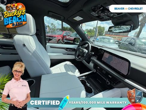 Used 2026 Chevrolet Suburban Premier w/ Sun And Tow Package RWD image 25